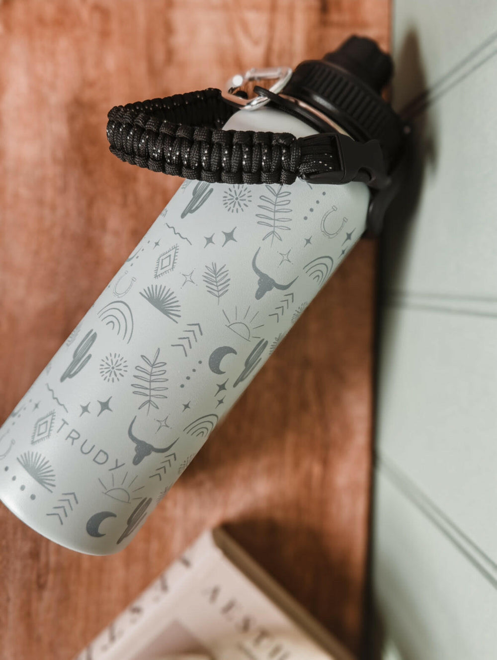 Western boho inspired 40oZ personalised water bottle